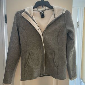 North face jacket size smallfleece lined